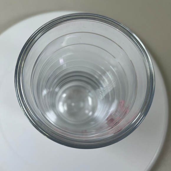 2 - Tervis “Princess” Drinkware with Pink and Gold Accents, 16 ounce NEW - Picture 4 of 5